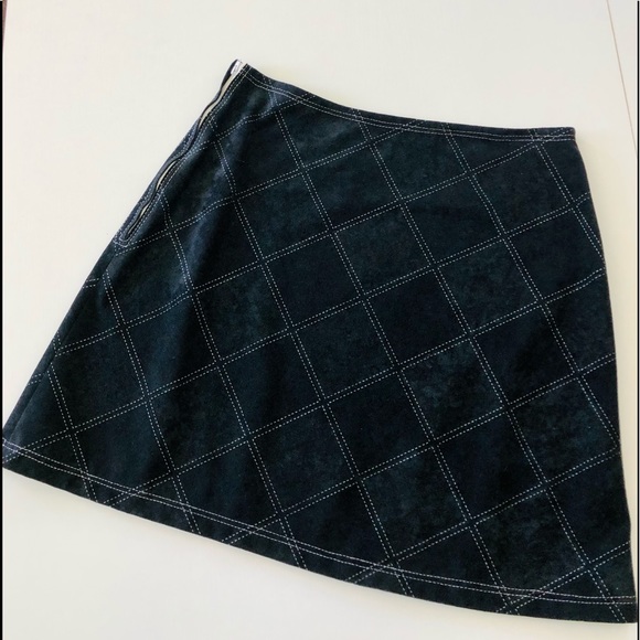 INC black Faux Suede White diagonal stitching plaid design bias cut mini size 6 - Picture 11 of 15